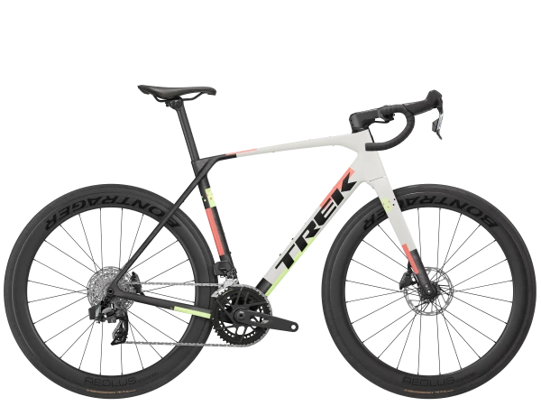 TREK DOMANE SL 6 AXS BLANC / NOIR
