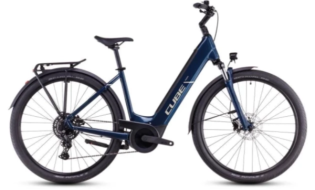 Cube touring hybrid VAE